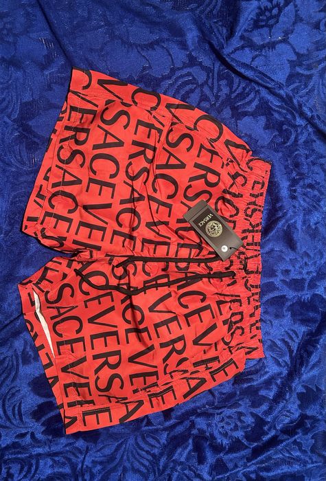 Sort Versace de plaja