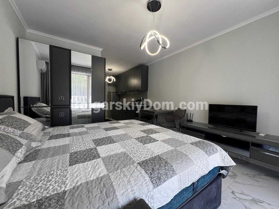 Продава се Едностаен апартамент в Несебър - 44 кв.м за 1350 €/кв.м - Снимка #1