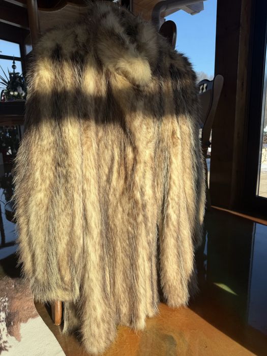 Haina din blana naturala de vulpe