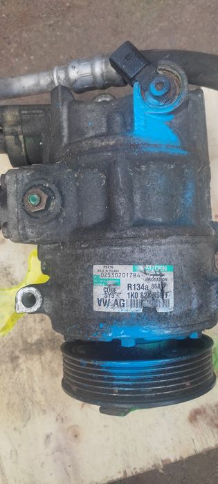 Vând compresoare ac