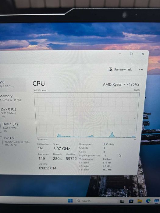 Lenovo LOQ 15.6" Windows 11 144hz AMD Ryzen 7 7435HS NVIDIA RTX 4050 24GB RAM 1TB SSD