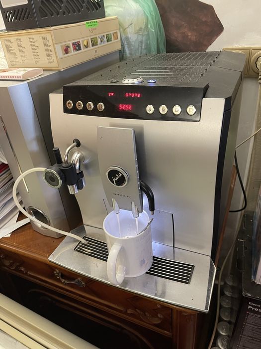 Aparat cafea Jura z5