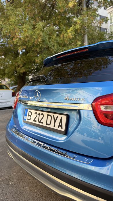 MERCEDES-BENZ GLA 2015 — imagine 4