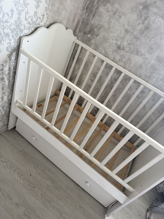 Продам детскую манеж