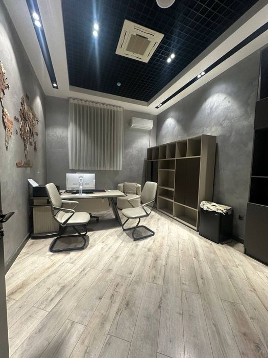 Нежилое помещение Офис 700 м2