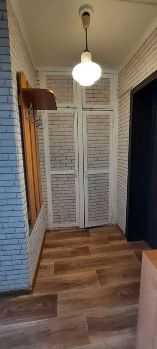 1к.32кв.4 этаж 1972г. район КСК