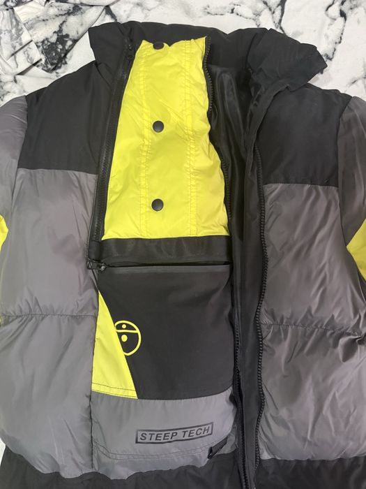 Продам демисезонную куртку