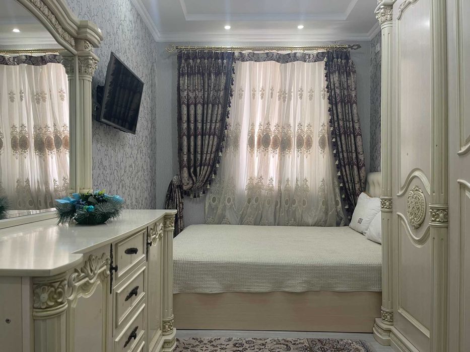 Посуточная аренда квартиры на "Дружбе народов"