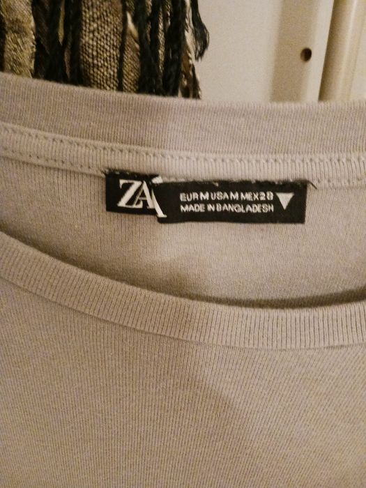 сиви прилепнали бодита