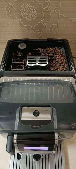 Vand Delonghi Dinamica
Garanție 3 luni
Cappuccino,caffelatte,latte mac