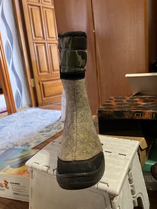 Продам валенки мужские