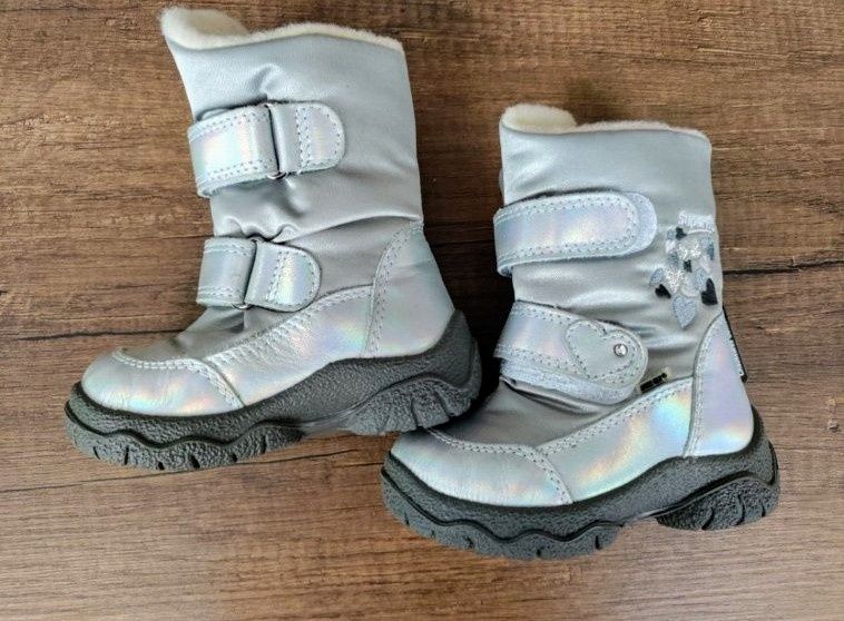 Чисто нови бебешки обувки/маратонки/пантофи/ботуши