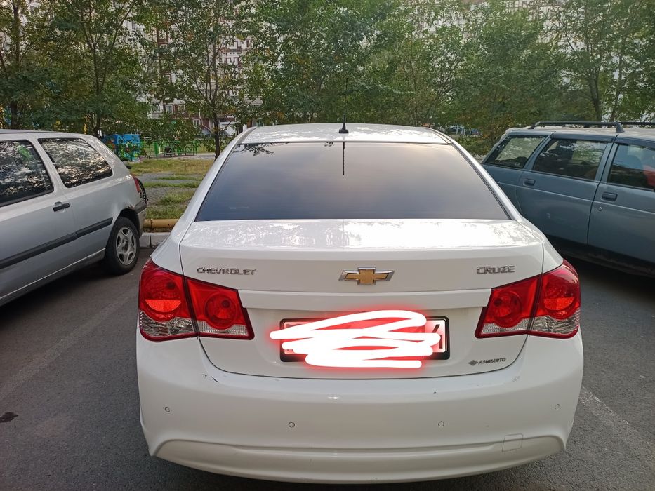 Продам Chevrolet Cruze 2013г.в.
