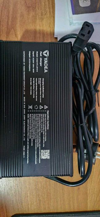 Тез Зарядчик электроскутер учун. Быстрая зарядка для электроскутера