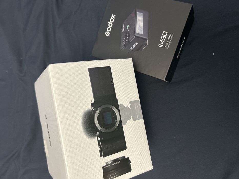 Камера Sony ZV10