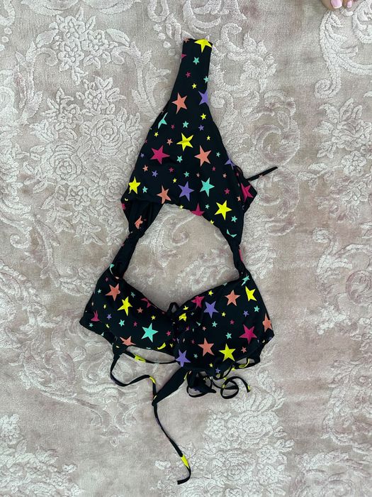 Vand costum de baie pentru fete