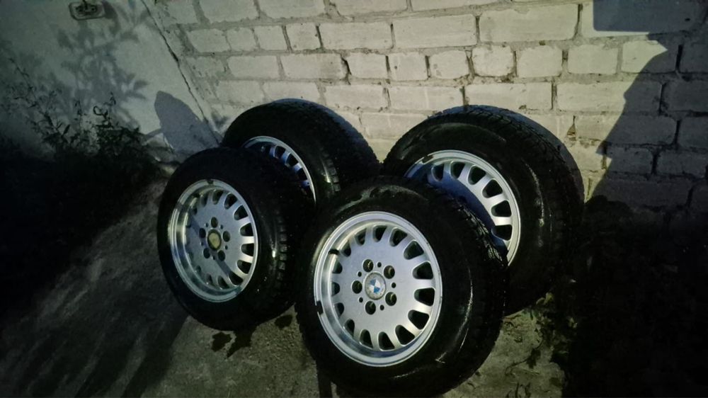 продам комплект дисков от бмв