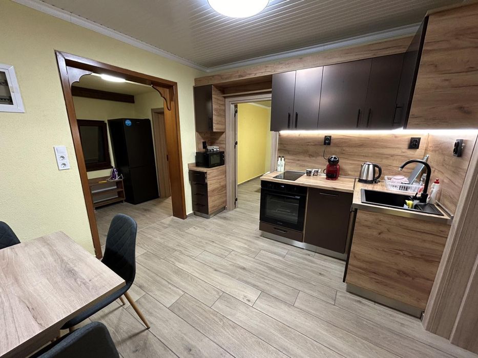 Къща под наем в Керамоти до морето