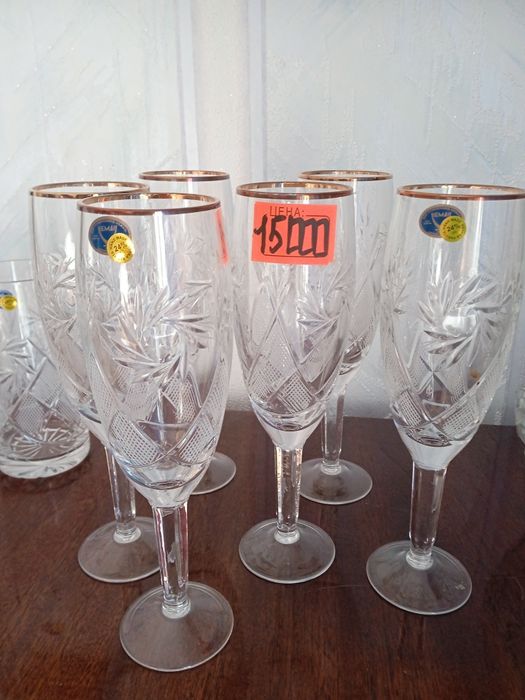 Продаю хрусталь недорого