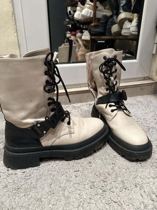 Обувки, номер 40