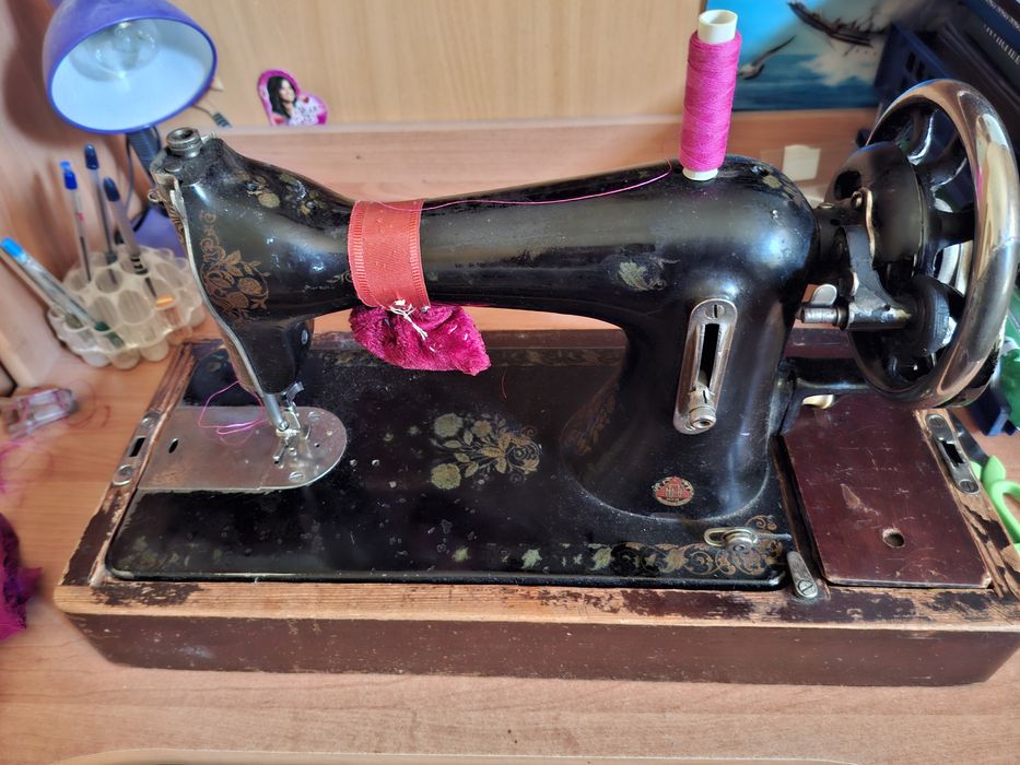 Раритет.Машинка швейная