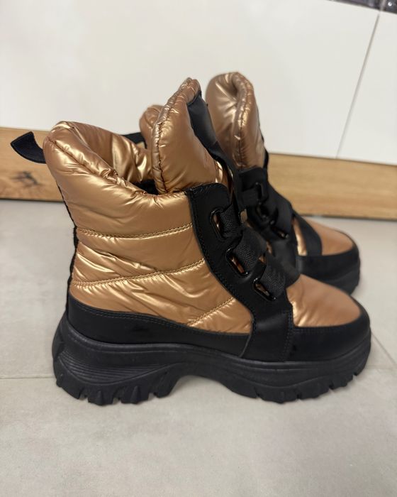 Дамски ботуши апрески