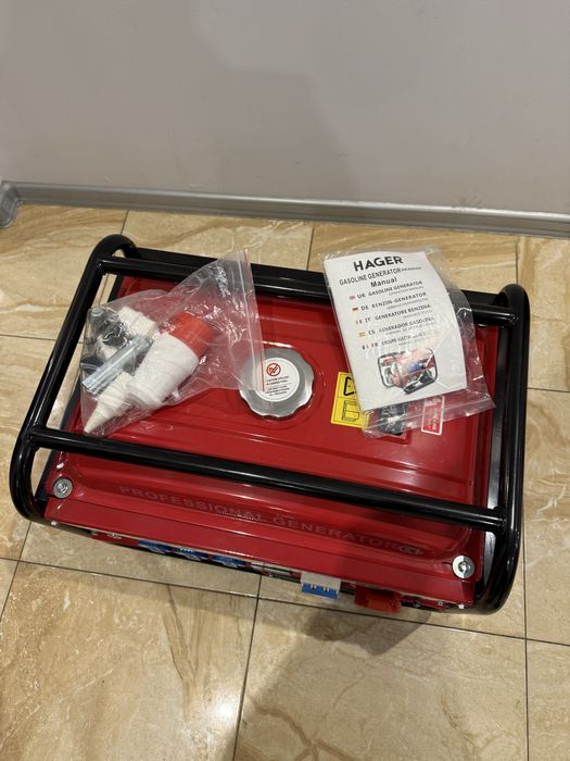 Продавам чисто нов трифазен бензинов генератор HAGER HK8000W.