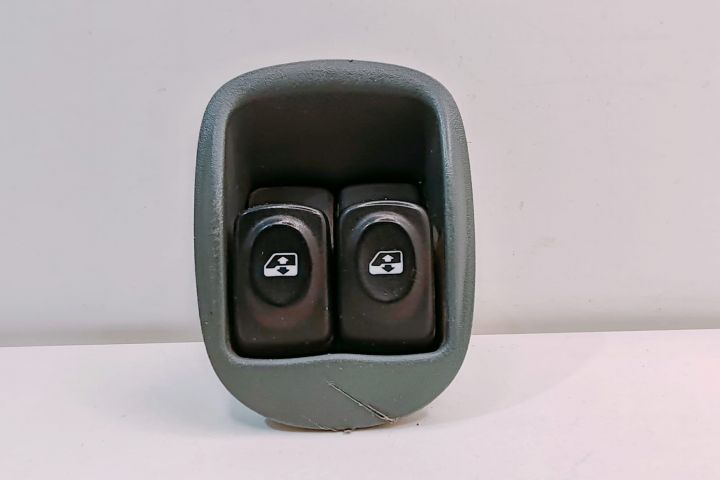 Comanda Butoane  Geamuri 7700836269 Renault Scenic prima generatie (f