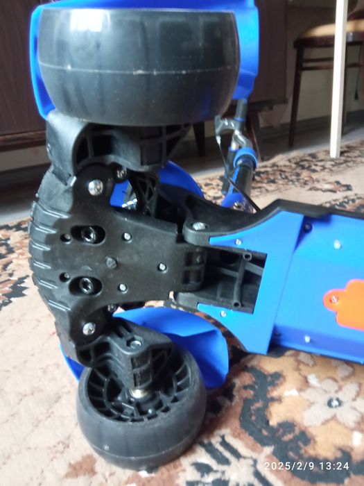 Детский самокат новая версия