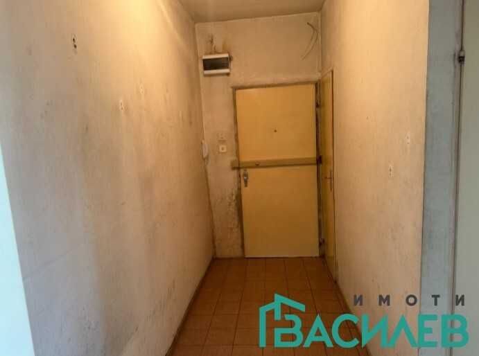 Продава се Тристаен апартамент в София, Център - 84 кв.м за 1093 €/кв.м - Снимка #5