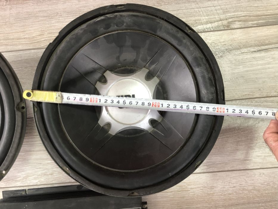 Динамик и усилитель