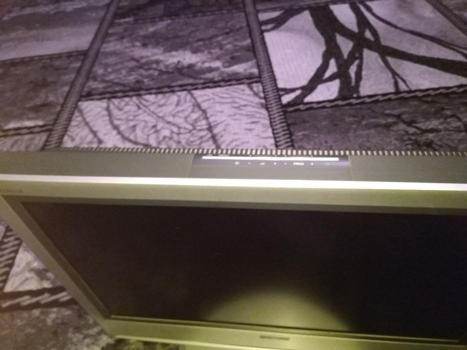 Продам телевизор