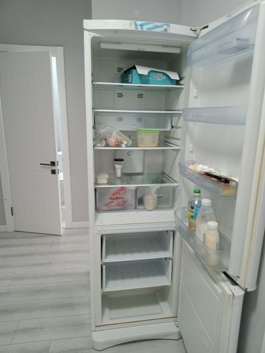 Холодильник индезит