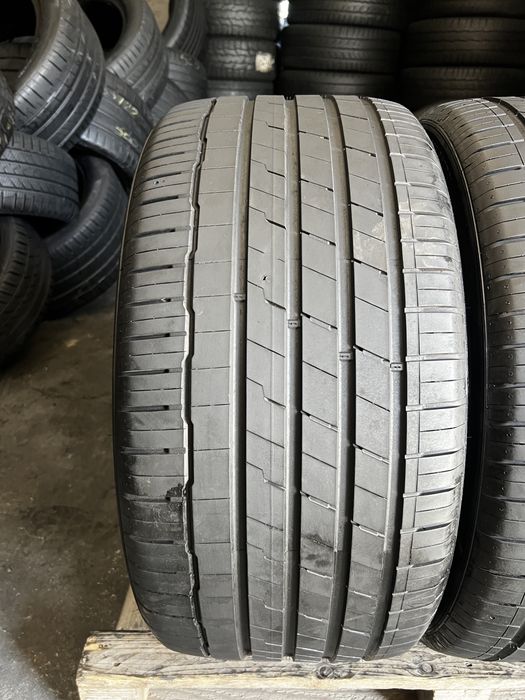 2 anvelope vara 295/35/21 , Hankook , DOT 2023 , 5.7 mm