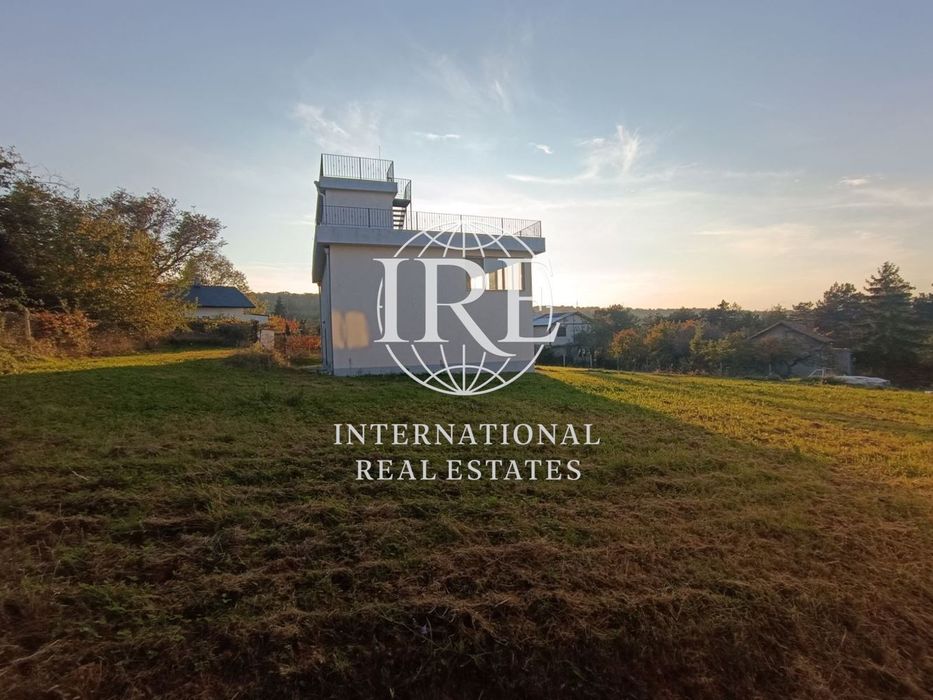 Продава се Къща в Варна, Аспарухово - 385 кв.м за 822 €/кв.м - Снимка #5