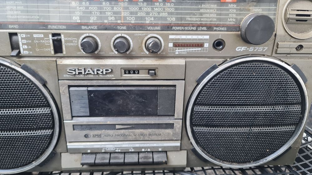 Ретро касетофон  Sharp GF-5757hb