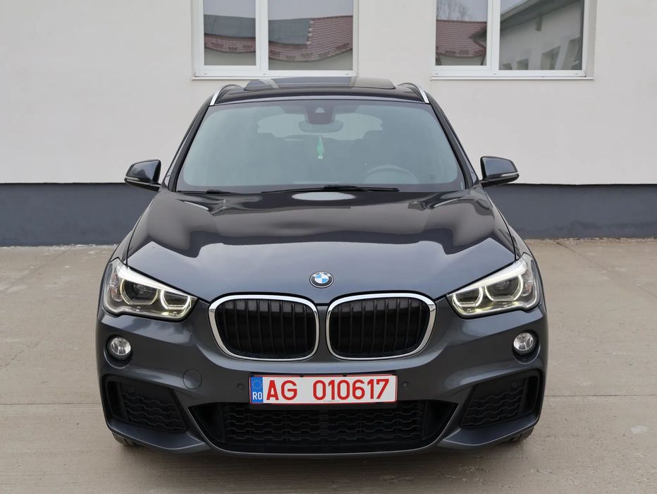 BMW X1 Mașina este înmatriculată