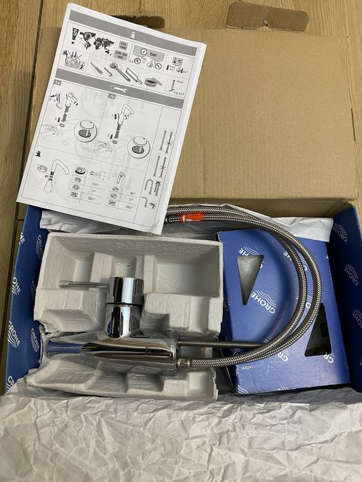 Смеситель Grohe для раковины