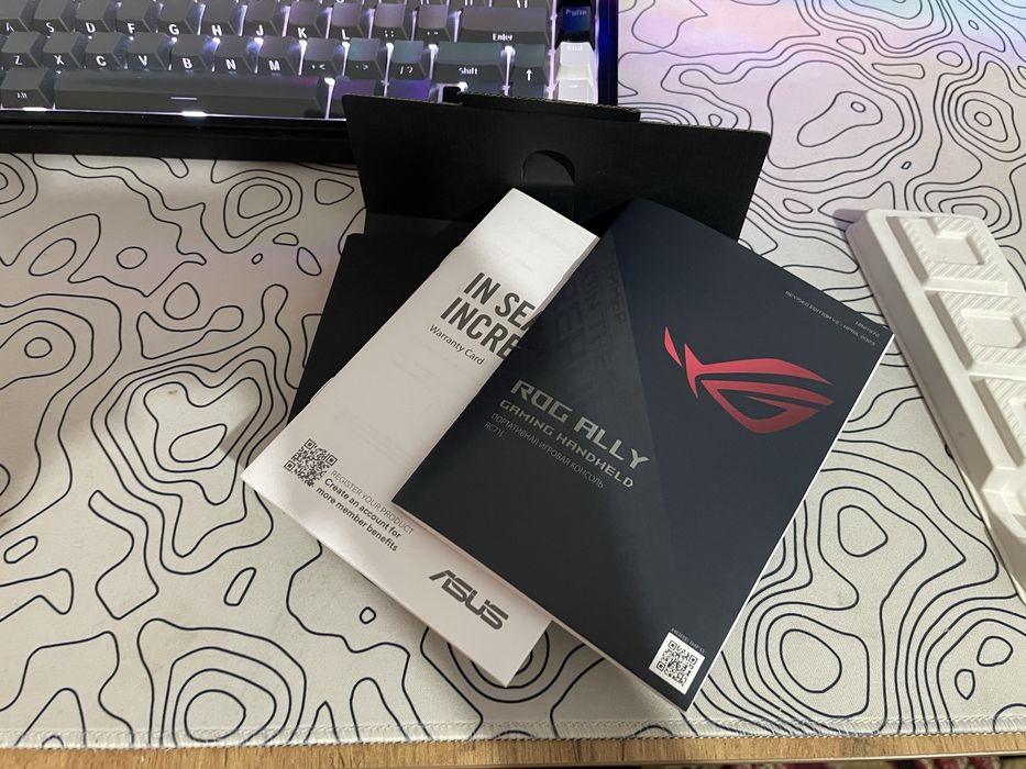 Продаю Asus Rog Ally 1 tb