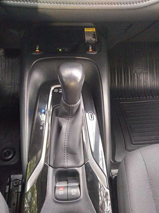 COROLLA SEDAN 1,8 Hybrid Dynamic 2019