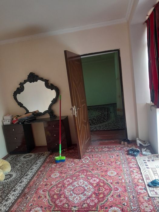 Ховли жой сотилади