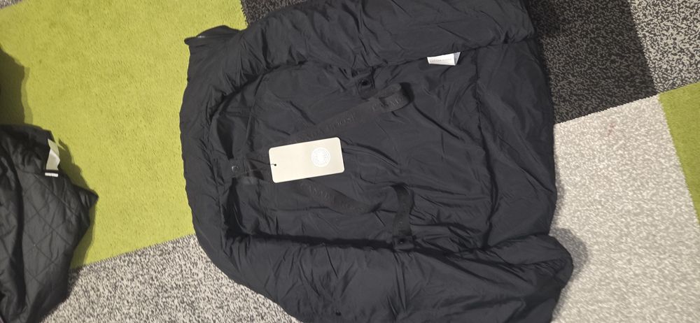 Vesta Canada Goose
