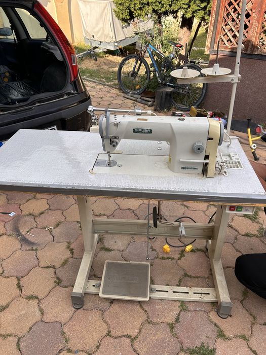 Masina de Cusut SIRUBA