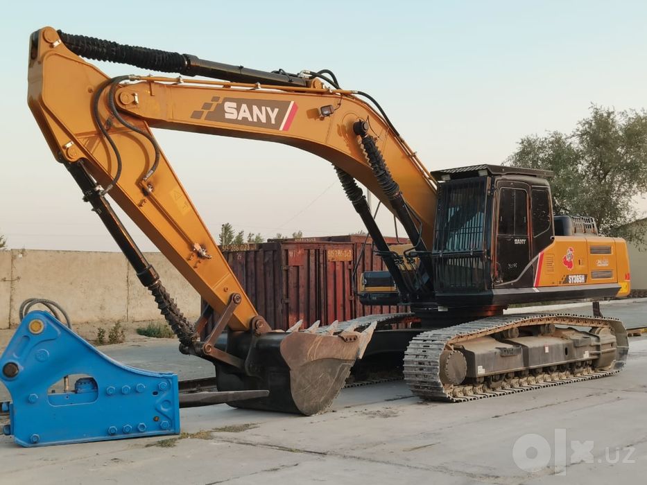 Эксковатор Sany 365H с гидравлическим молотом
