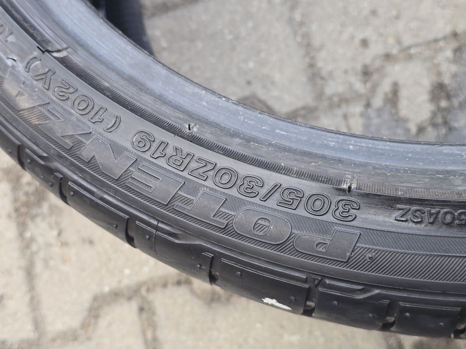 305 30 19 Bridgestone