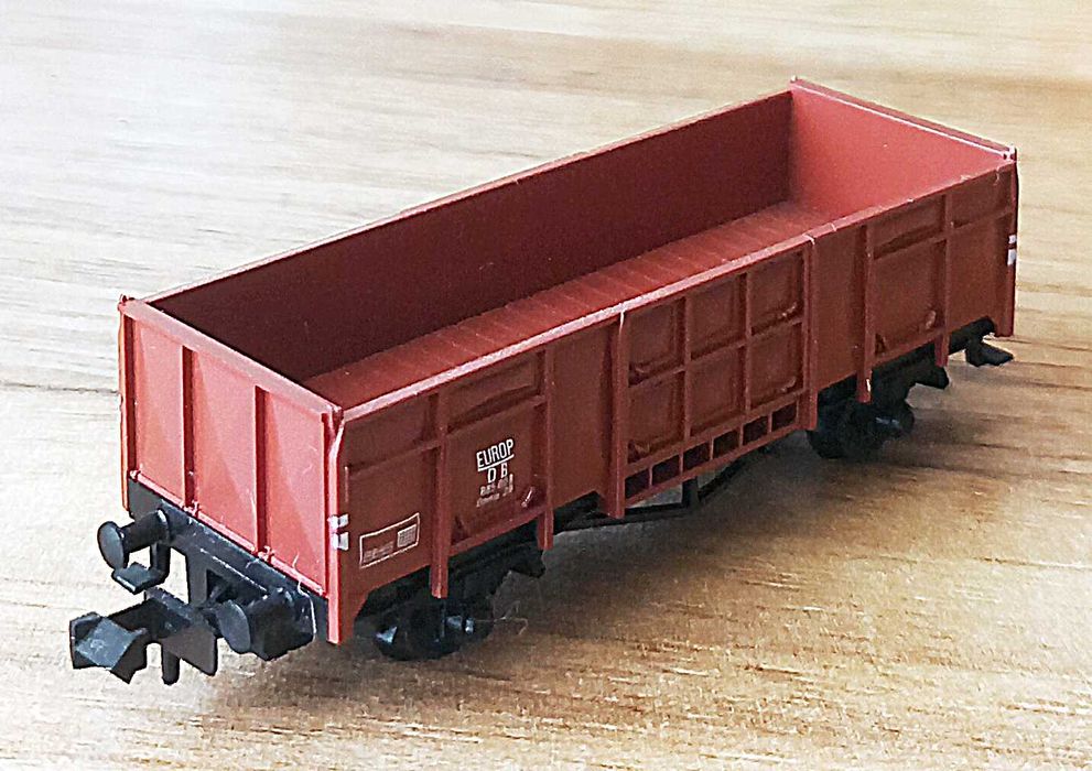 Вагон на Fleischmann 8204 - N - DC - DB - втора ръка /като нов/ Piko