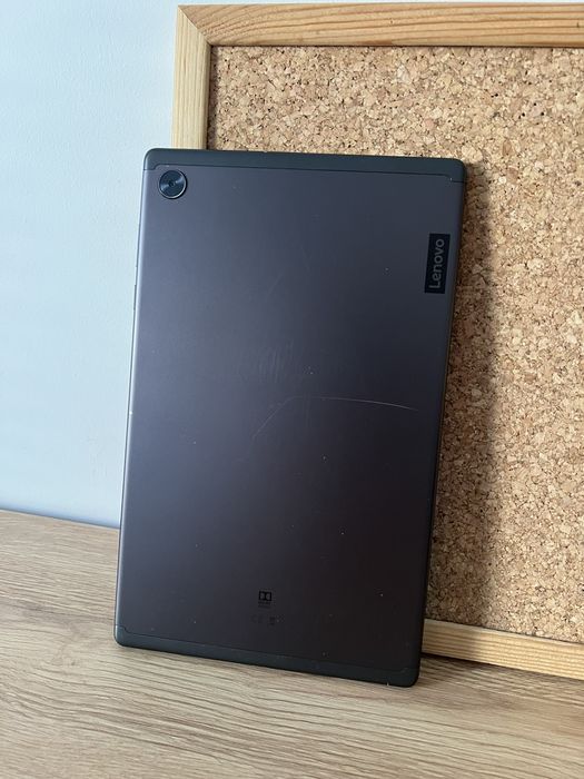 Таблет Lenovo Tab M10