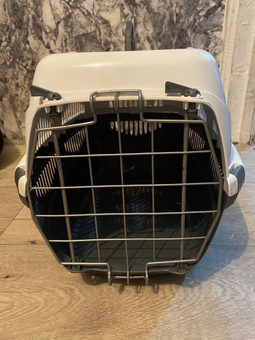 Переноска бокс б/у