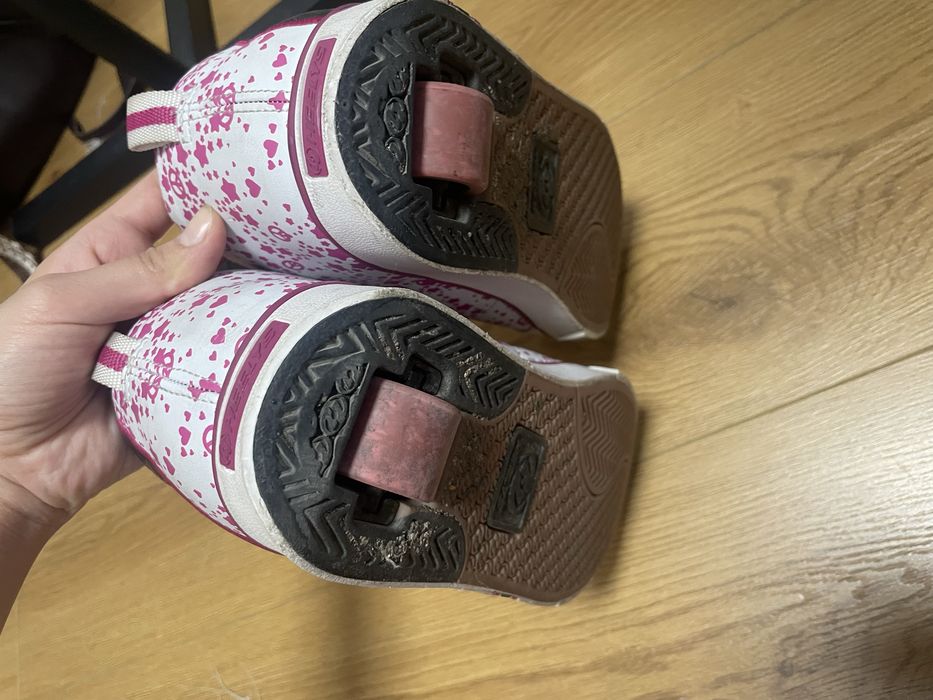 Кроссовки Heelys с колесиками