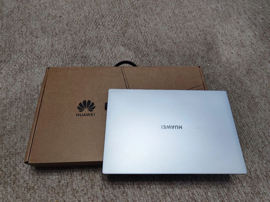ноутбук HUAWEI MateBook D14